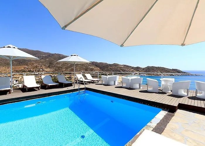 Far Out Hotel&spa Hotel