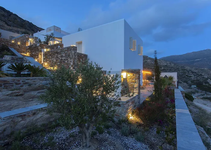 Far Out Hotel&spa Hotel