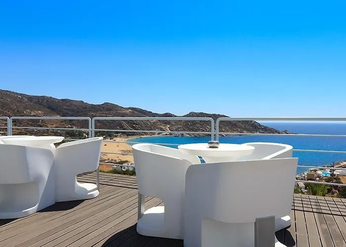 Far Out Hotel&spa Mylopotas