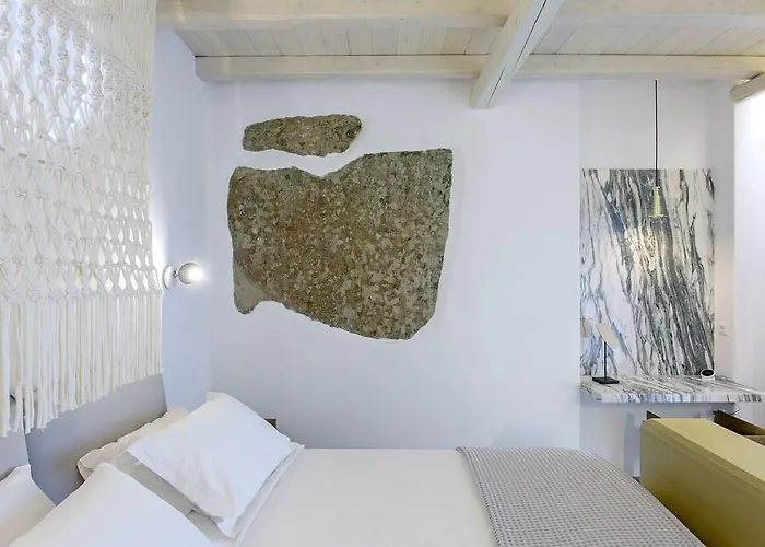 Far Out Hotel&spa Hotel