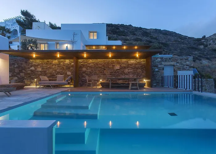 Hotel Far Out Hotel&spa