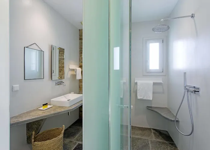 Hotel Far Out Hotel&spa 3*