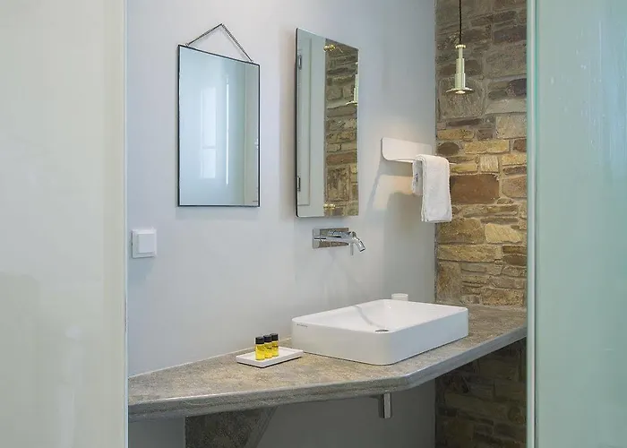 Hotel Far Out Hotel&spa 3*